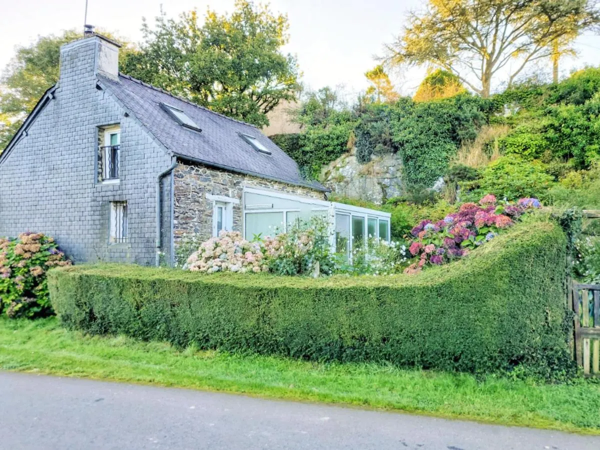O Faya Cottage Votre Gite Calme Et Verdoyant En Bretagne Saint-Mayeux